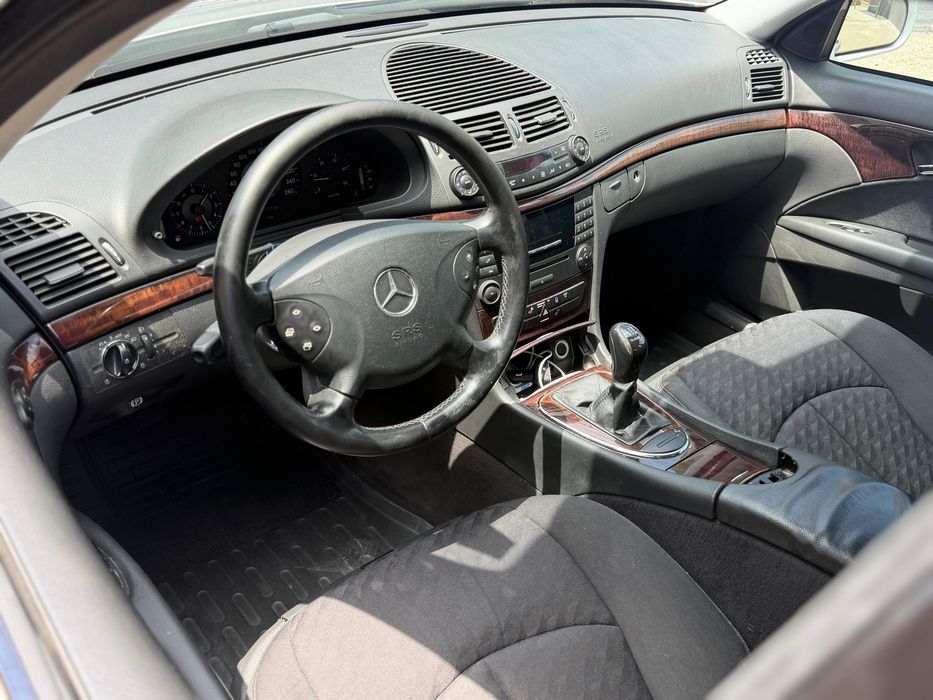 Mercedes-benz E 200 CDI