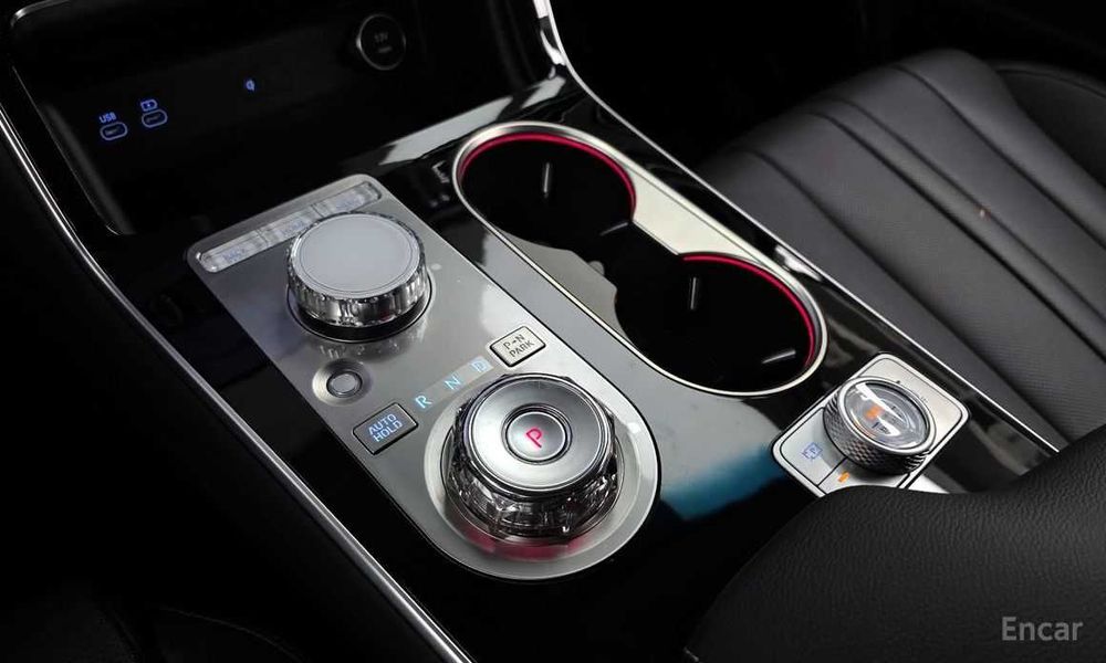 Genesis GV80 2.5T  AWD