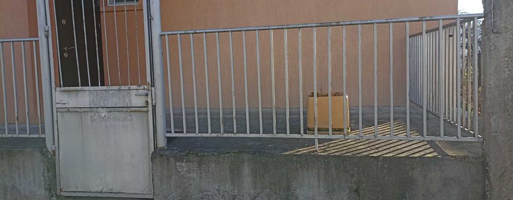 Ограда и врата за двор