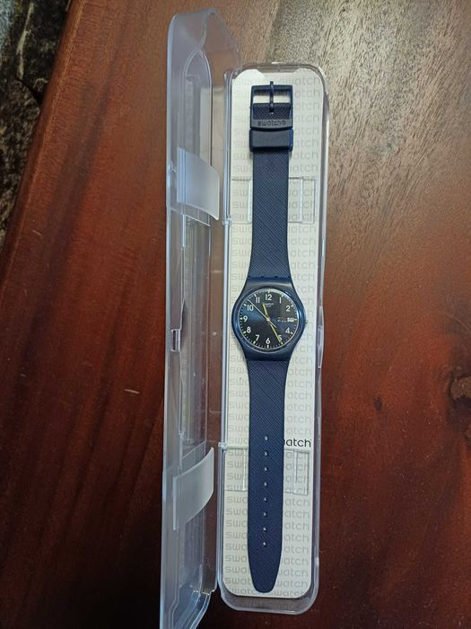 Swatch детско-юношески часовник