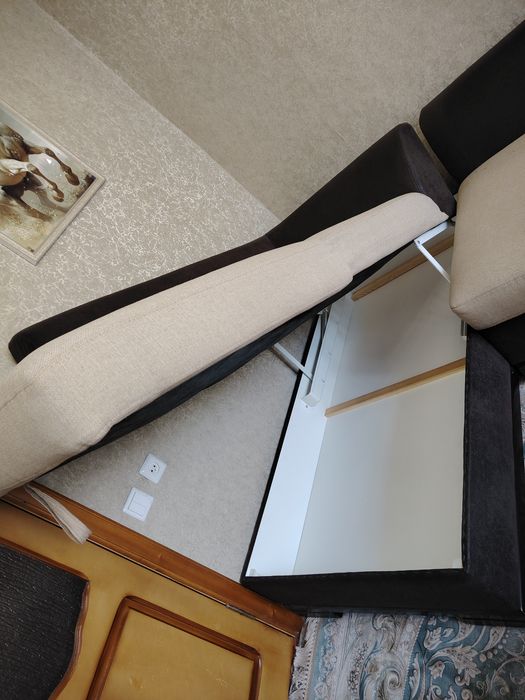 Угловой диван с креслом