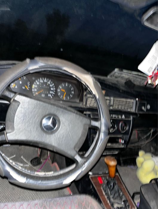 Срочно продается  Mercedes 190