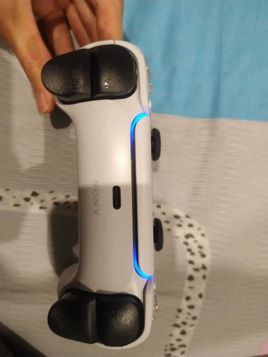 Продается Контроллер