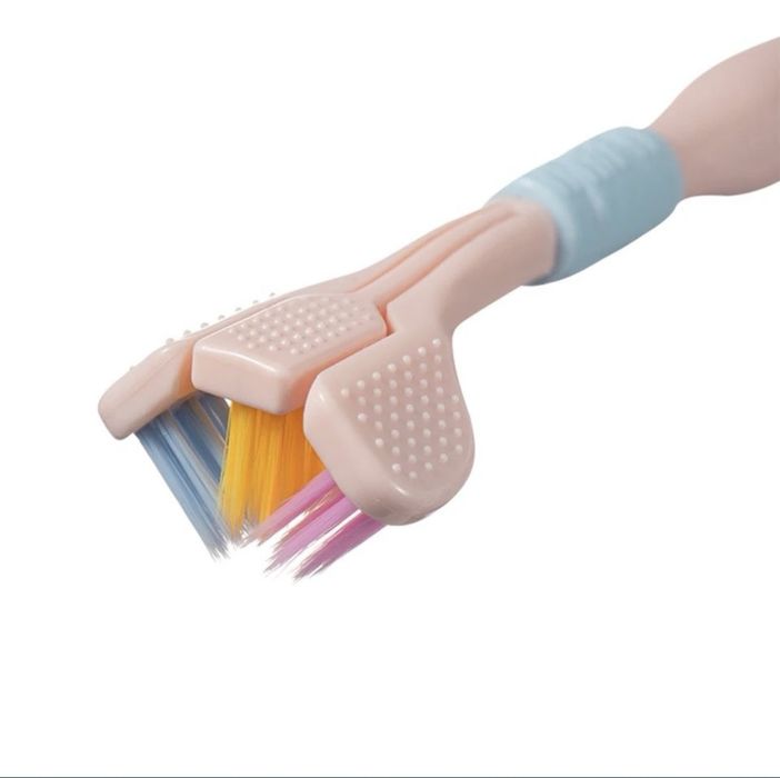 Periuta de dinti pentru copii cu cap triplu