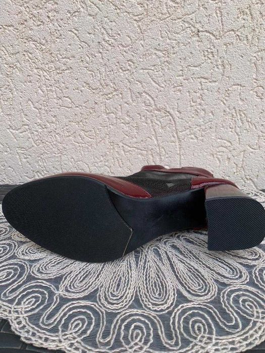 Ghete dama, noi, piele lacuita si plasa, pentru primavara/vara, 37