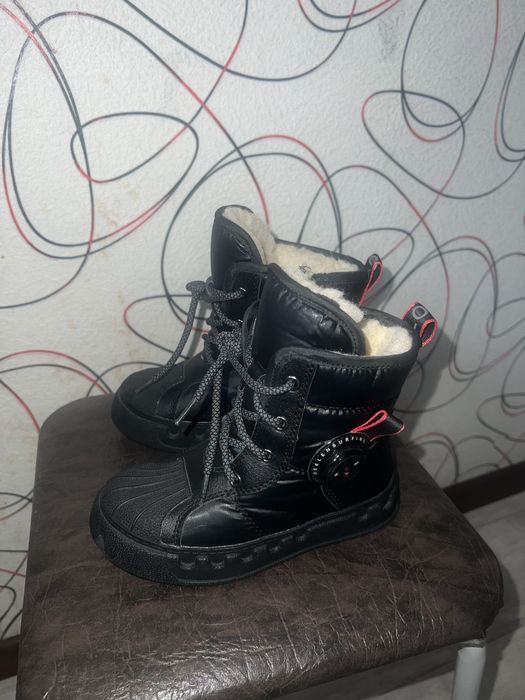 Новая детская обувь