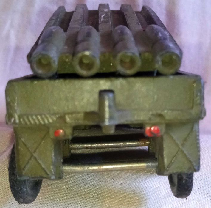 Играчка ракетница БМ-13 „Катюша". ссср,1970-1980