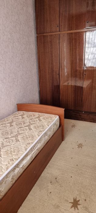 Сдаётся 3х комнатная квартира  на долгий срок .