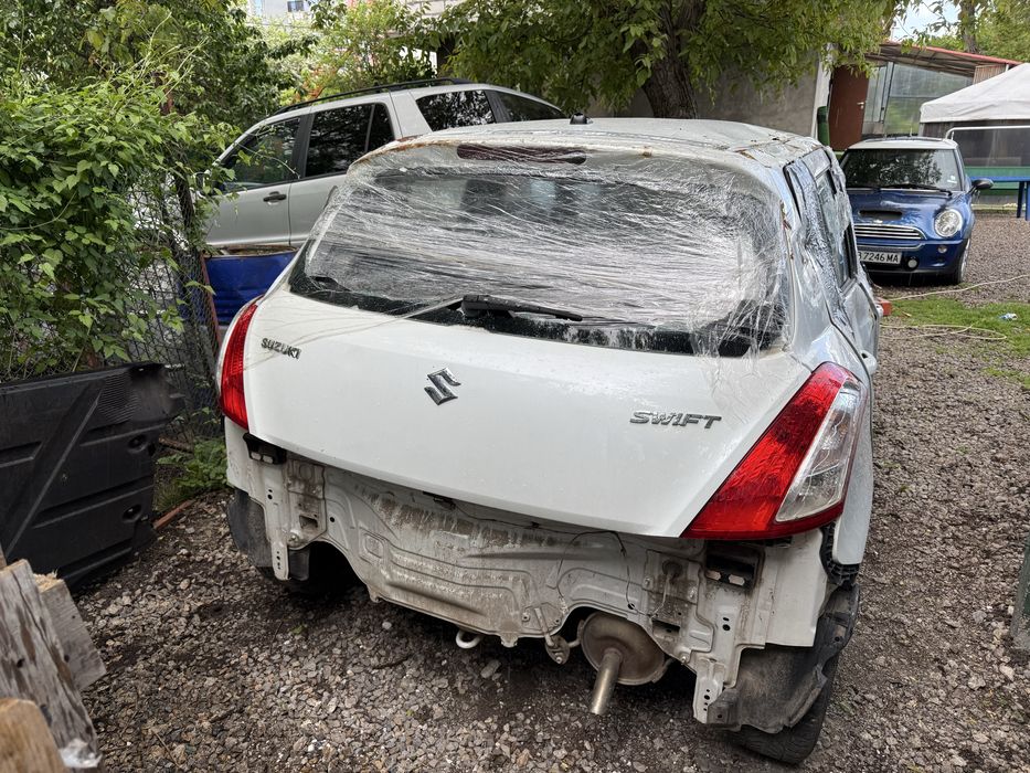 Suzuki swift за части