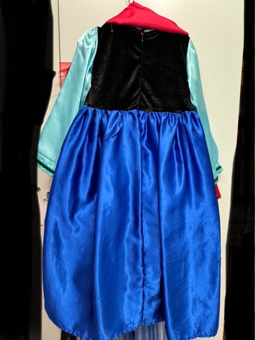 Rochita Anna Frosen, 6 ani