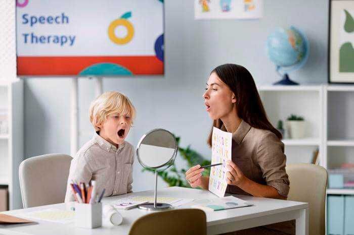 Услуги ЛОГОПЕДА для детей и подростков а так же подготовка к школе !!!