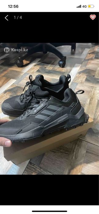 Кроссовки Adidas terrex