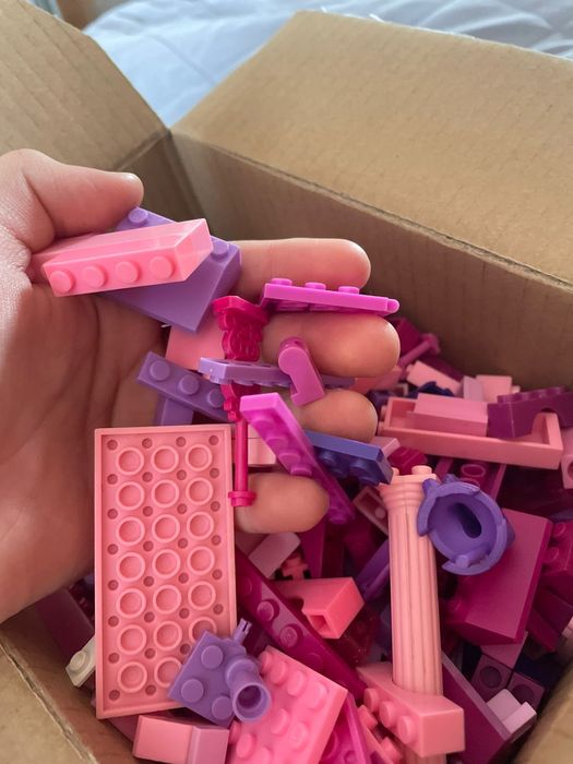Розовое лего для девочек