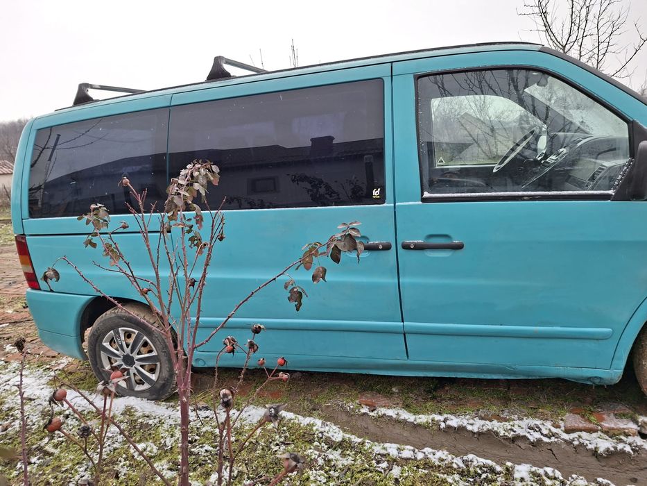 Vând Mercedes vito 112