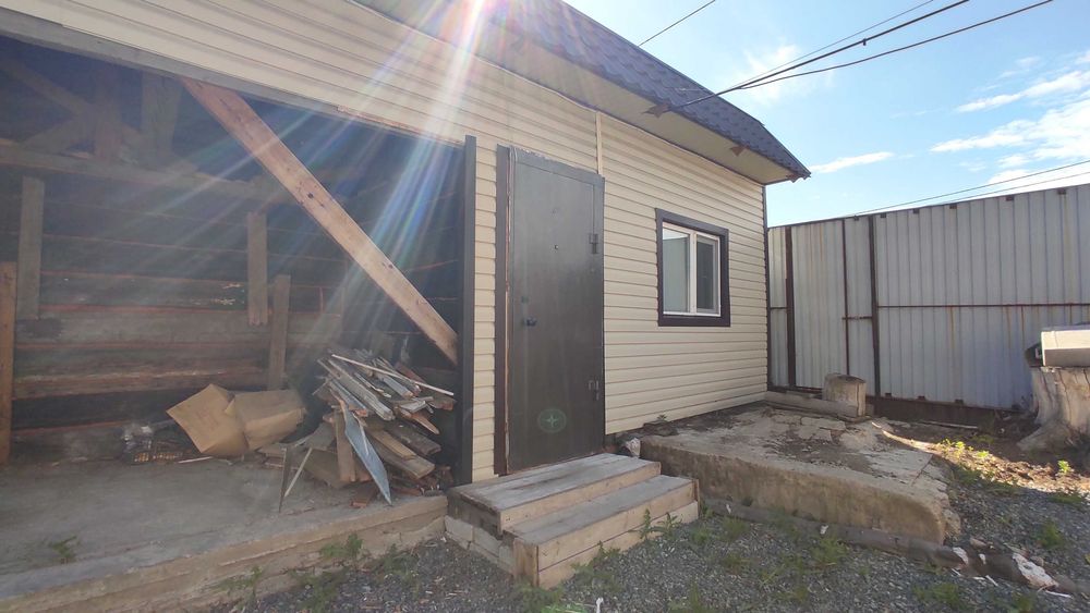 Дом Сутжанова **