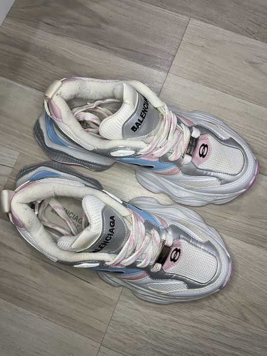 Дамски маратонки