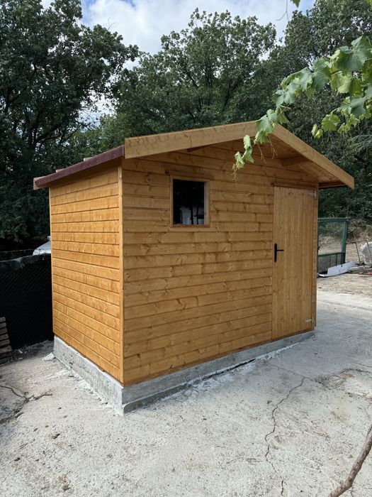 Барака за инструменти, къща за инструменти, градинска къща