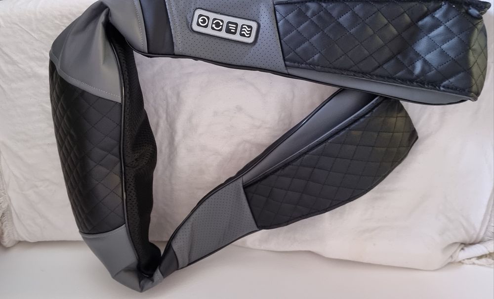 GOOD HOME Neck Kneading воротник 3D массаж