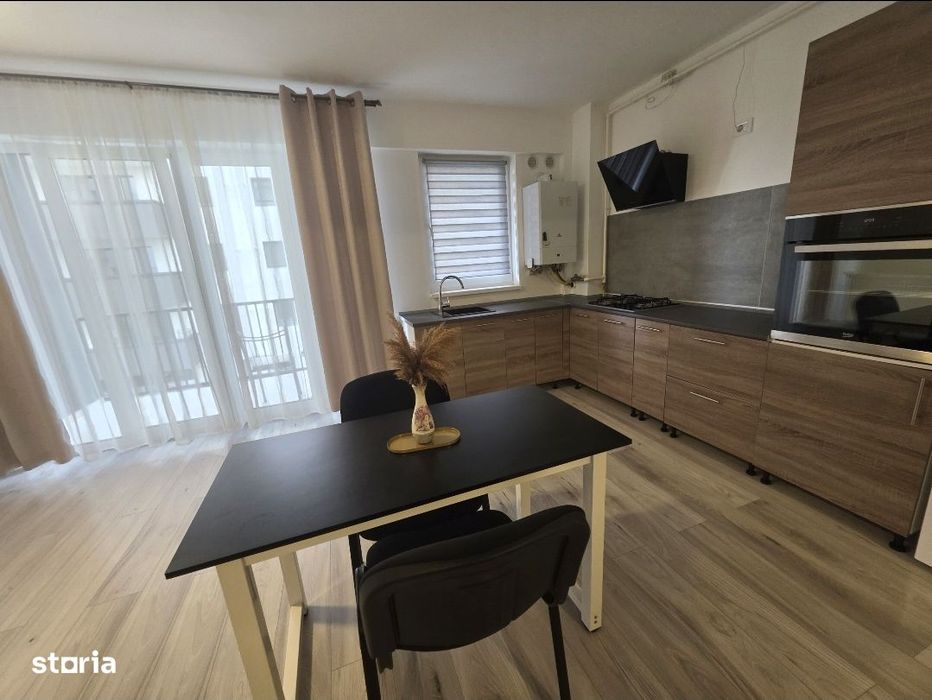 Inchiriez 2 camere open space Soho Residence Tractorul-Triaj