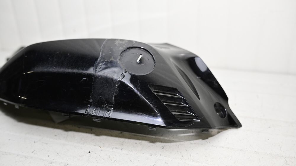 Carena Rezervor Benzina Stanga Yamaha YZF-R125 2023 - 2025