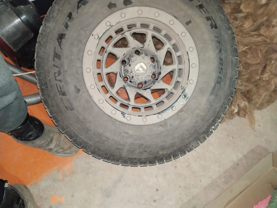 Зимний шина тайота