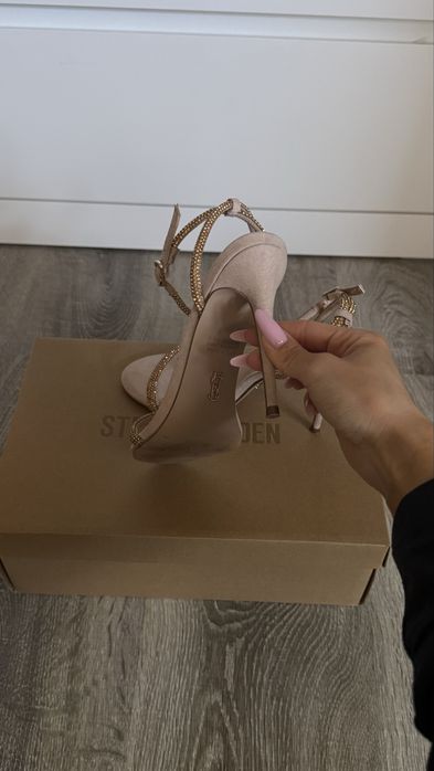 Steve Madden токчета