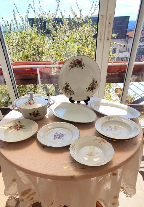 Порцеланова посуда  от 70-те и 80-те