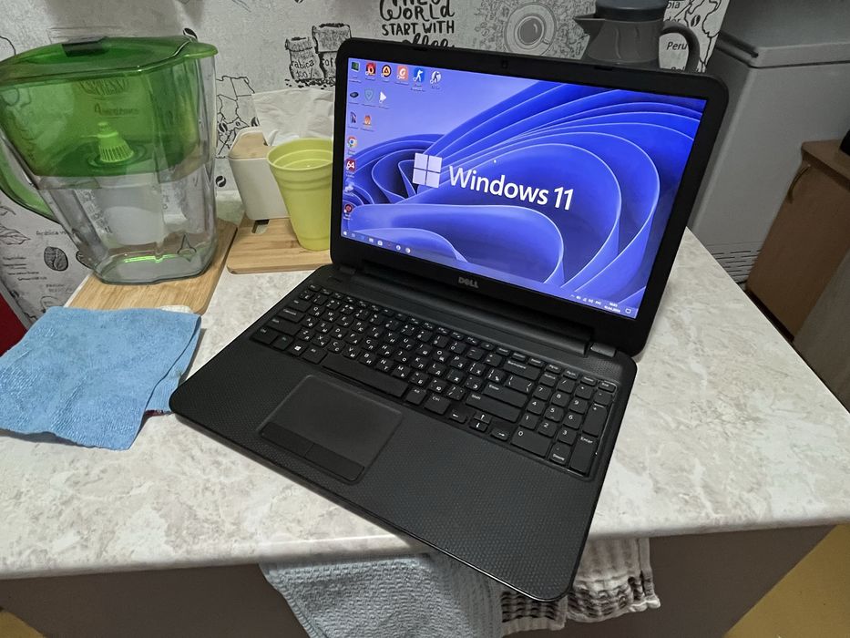 Отличный Современный Ноутбук