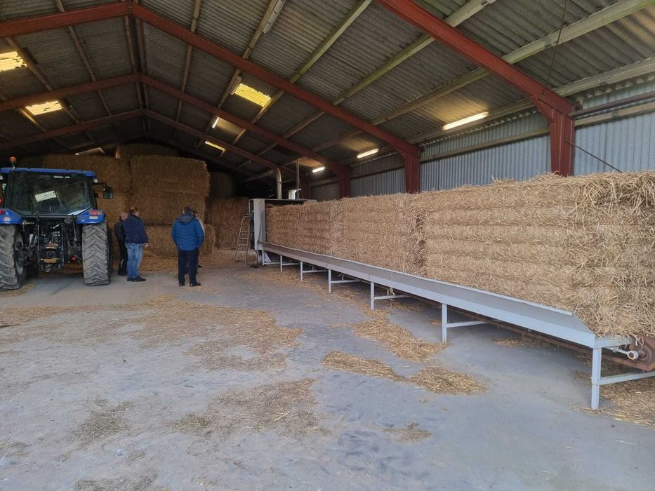 Centrale pe baloti de paie Passat