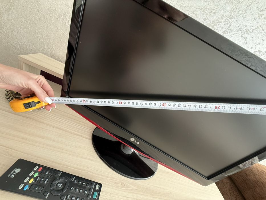 Телевизор LG малък екран