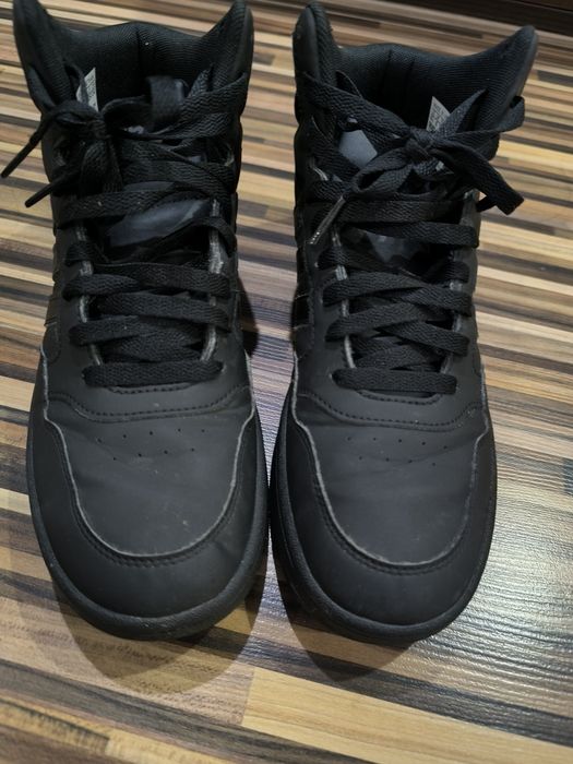 Високи маратонки Adidas 39 номер