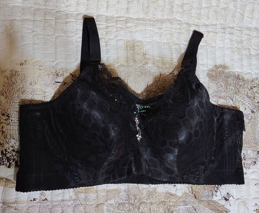 Продаю бюстгальтер
