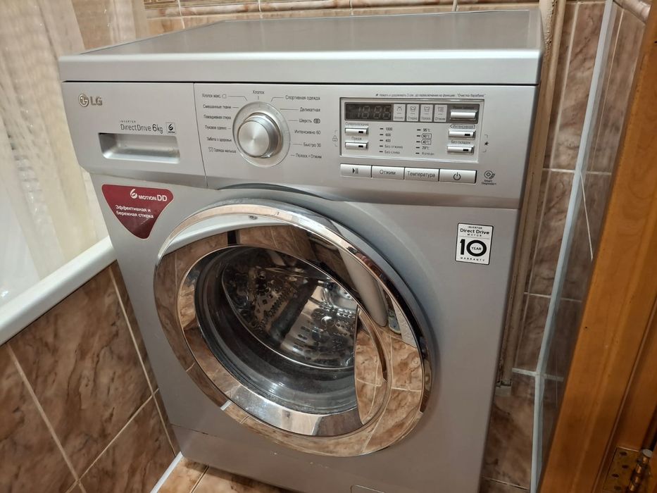 Продам стиральную машину