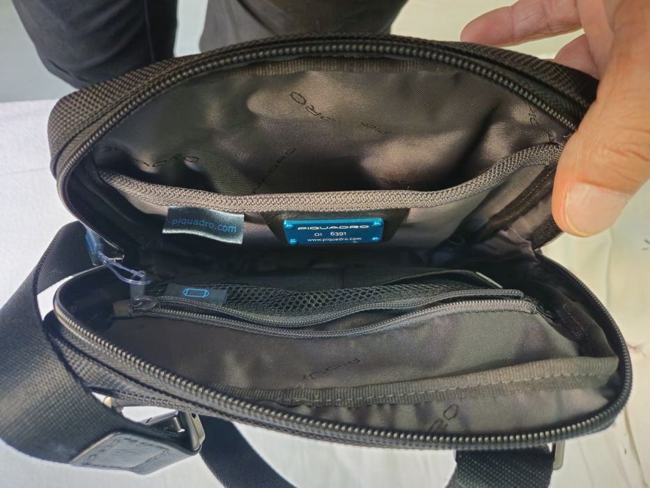 Мъжка чанта естествена кожа piquadro