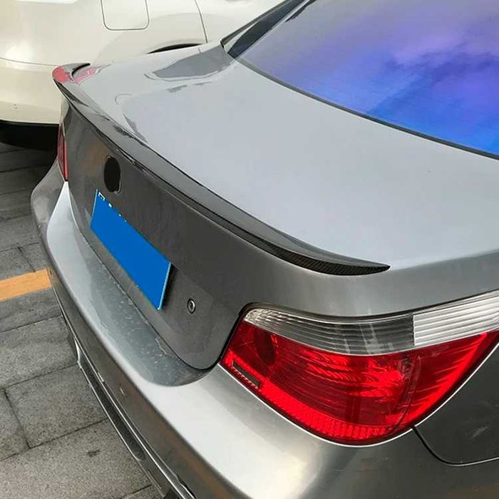 P Style спойлер за BMW E60