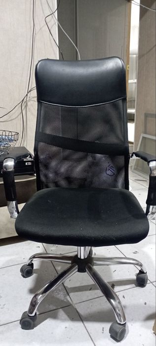 Офисное кресло, компьютерное кресло