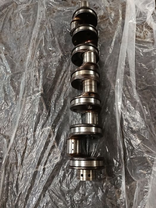 Продам коленчатый вал