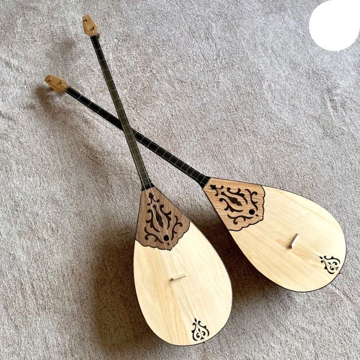 Домбра (новая)