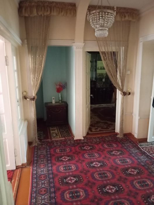 Shayxontoxur tumani Ibn Sino 1-2dom 8-etaj