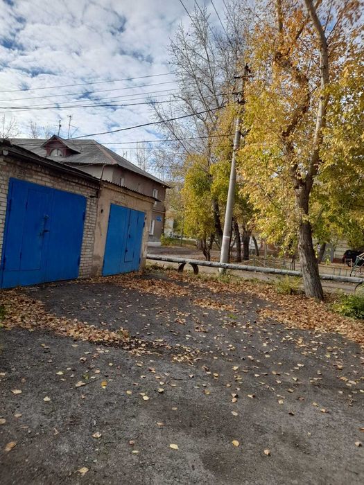 Продам гараж в центре