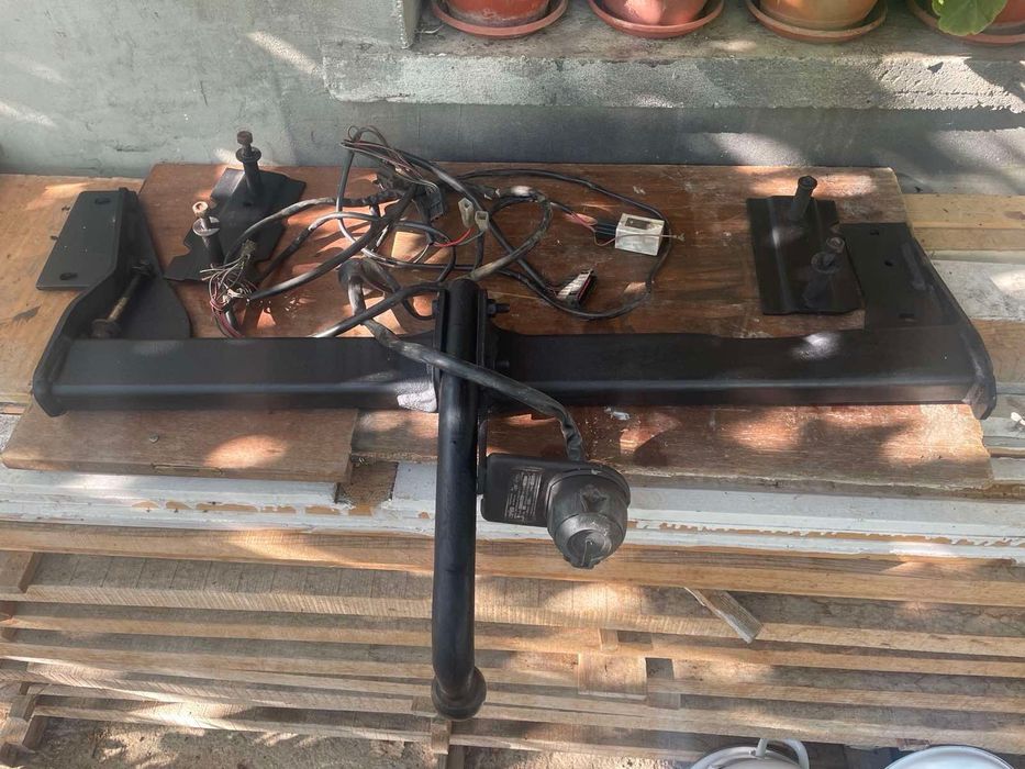 Оригинален теглич за Ford Escort