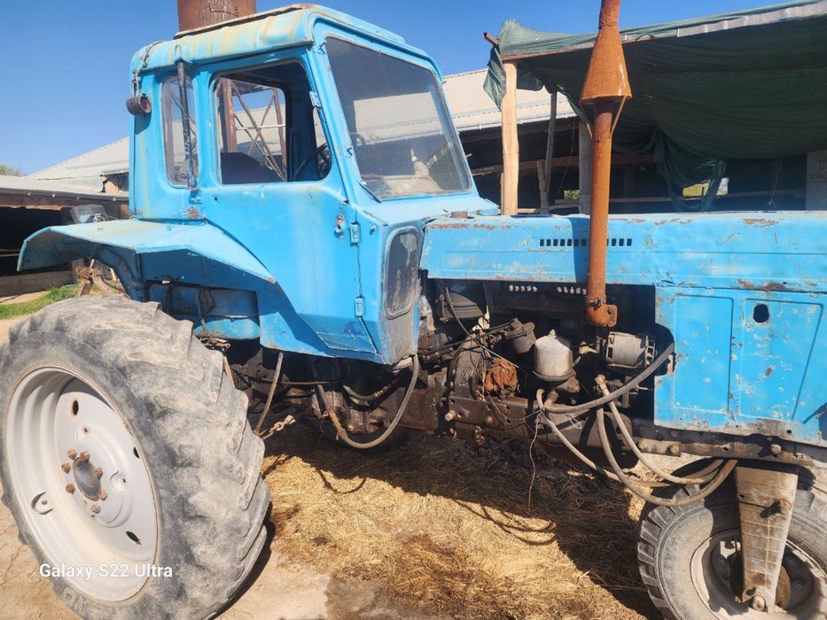 Трактор МТЗ сотилати холати яхши калитда юради