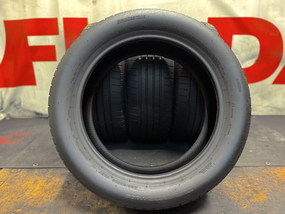 235 50 19, Летни гуми, Bridgestone TuranzaT005, 4 броя