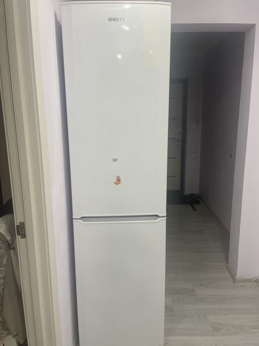 На запчасти холодильник