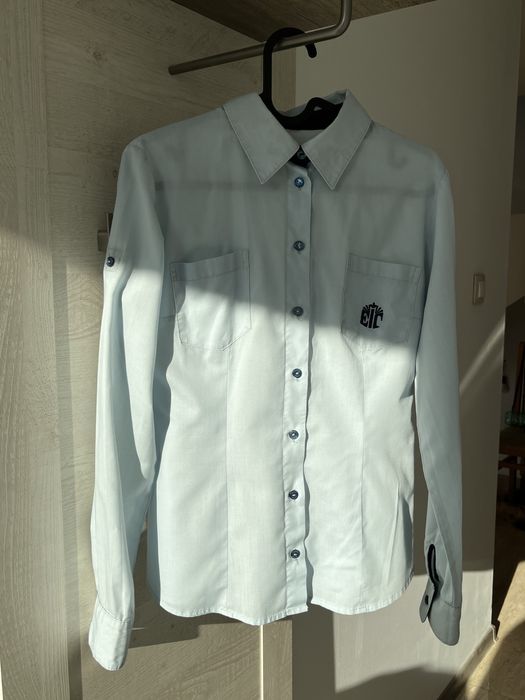 Униформа за Първа езикова гимназия - риза и вратовръзка