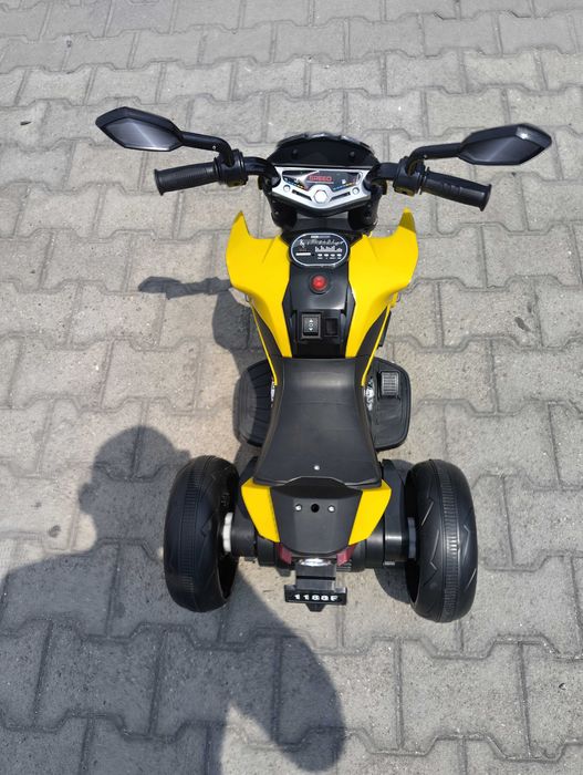 US Акумулаторен мотор COLOMBO жълт