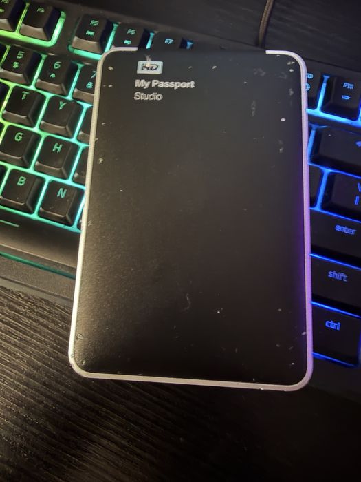 Hard disk extern WD my passport Studio 1Tb, 100% viata!
