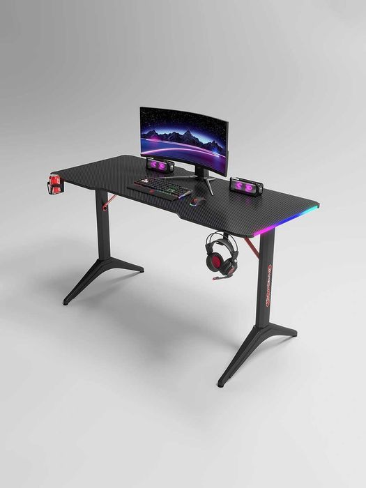Стол компьютерный игровой с RGB подсветкой