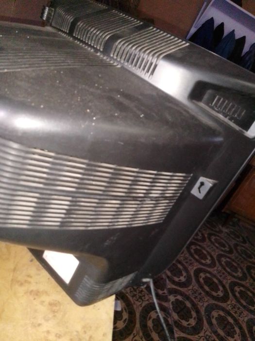 Телевизор LG TV б/у