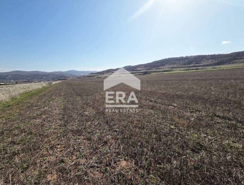 Продава се Парцел в с. Покровник, Област Благоевград - 9004 кв.м за 8 €/кв.м - Снимка #1